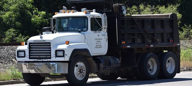 junk removal truck